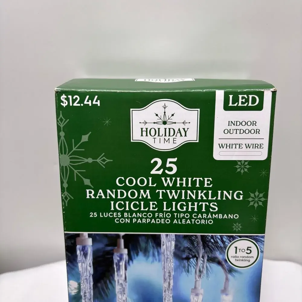 Christmas 25 Cool White Random Twinkling Icicle Lights